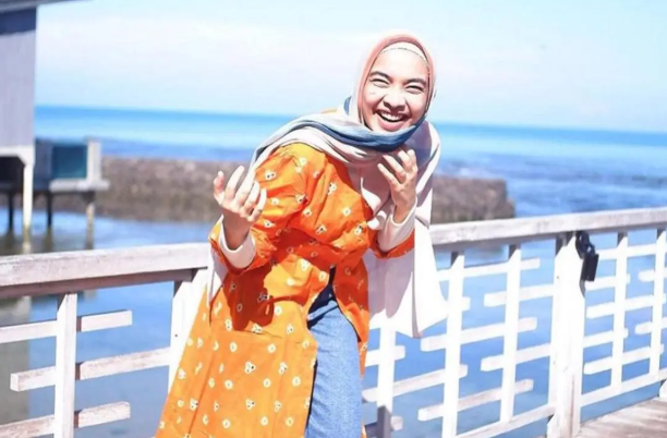 Tika Anjani shio kuda [instagram]